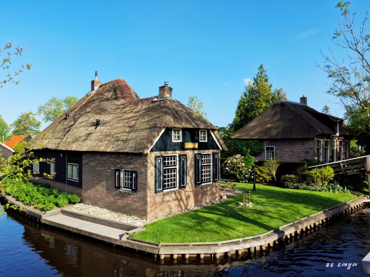 네덜란드의 동화마을 히트호른 (Giethoorn)