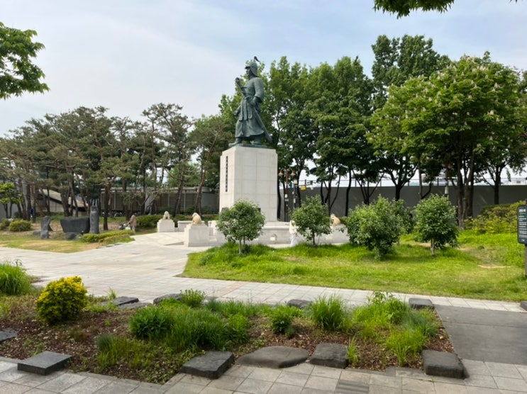  옛 조선의 훈련원이 있었던 장소! 을지로 훈련원공원 방문기~