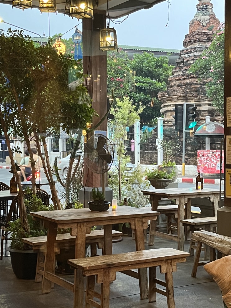  치앙마이여행 치앙마이카페 오랜만에 들려본 올드타운 Seeyousooncafe 씨유순카페