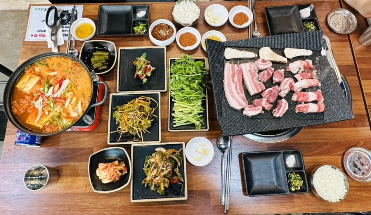  도봉동 고기집.삼돌멸치쌈밥.미나리삼겹살,투뿔한우차돌박이 먹고 온 후기.도봉산 맛집
