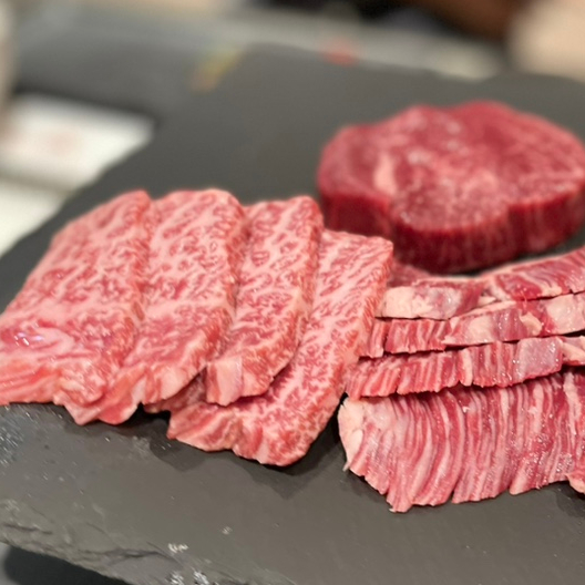  압구정소고기 맛집 우살롱 고급진 고기집을 찾는다면 요기로