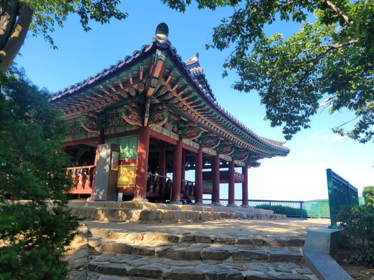  강릉 경포호를 한 눈에 볼 수 있는 경포대 주차 입장료