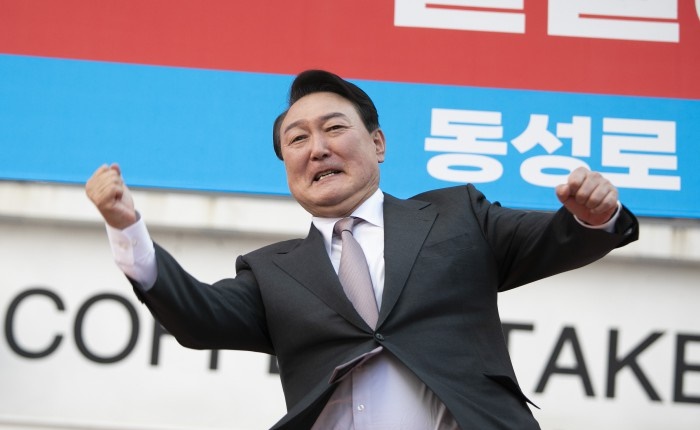  영국의 선거와 정치가 부러운 이유는 윤석열의 좁쌀영감 정치