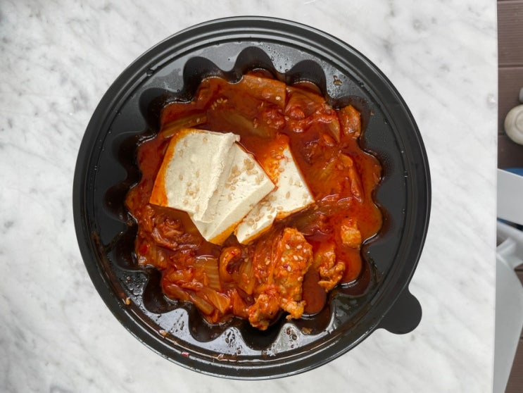 [논현] 인생김치찌개 논현점 : 논현동배달맛집 김치찜, 김치찌개, 연탄불고기