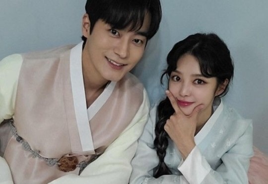 엄현경♥차서원 열애, 5세 연상연하 2세까지? 엄현경 차서원 프로필 나이 키 인스타그램
