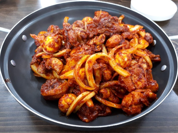  평택 맛집 군계폐계닭 매콤쫄깃 폐계닭 무엇