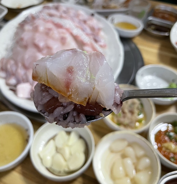 민어철이 다가왔으니 신포시장 민어골목 화선횟집으로