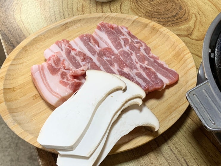  가야산 생태탐방원 주변 맛집 가서 눈탱이 맞고 온 썰 푼다... ㅠㅠ 가야산 식육식당 (가야산 한우마을)