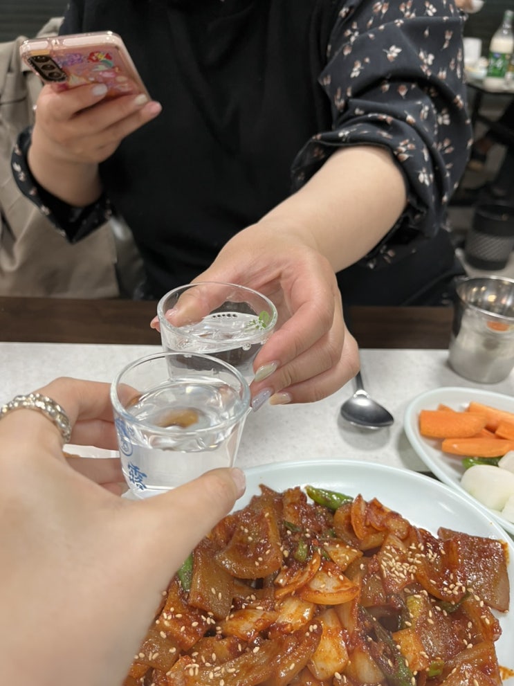  미아사거리 오공주집(오공주순대국) 로컬 맛집 안주 다 맛있음