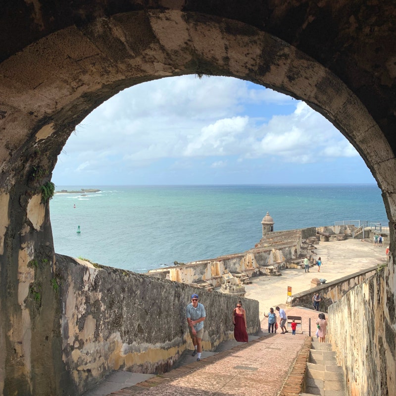 새로운 여행지를 찾으신다면, 푸에르토리코(Puerto Rico) 산후안으로!