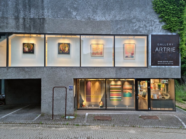  [전시전경] '수고했어 오늘도'展 김세한 작가, 이보윤 작가 2인 초대전 [2023.06.06-06.30]
