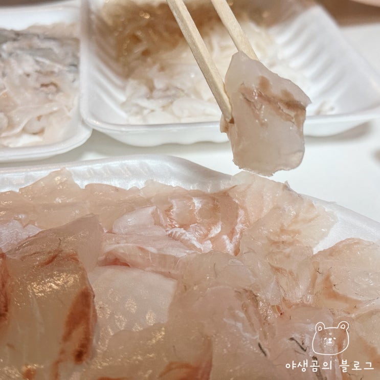  강릉중앙시장맛집 강릉 물회 별주부횟집에서 회포장 쫀쫀하고 맛있어