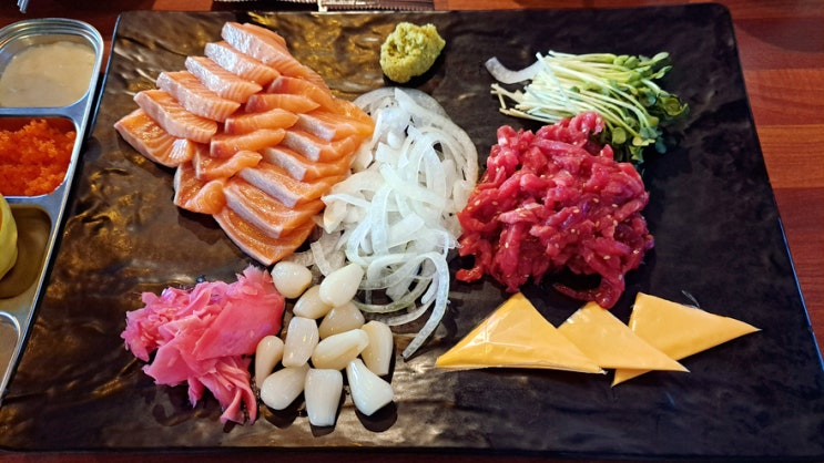 개봉역 맛집 개봉동 술집 연어와 한우 육회를 무한으로 먹을 수 있는 육연사 솔직후기! 개봉역 맛집 개봉동 술집 연어와 한우 육회를 무한으로 먹을 수 있는 육연사 솔직후기!