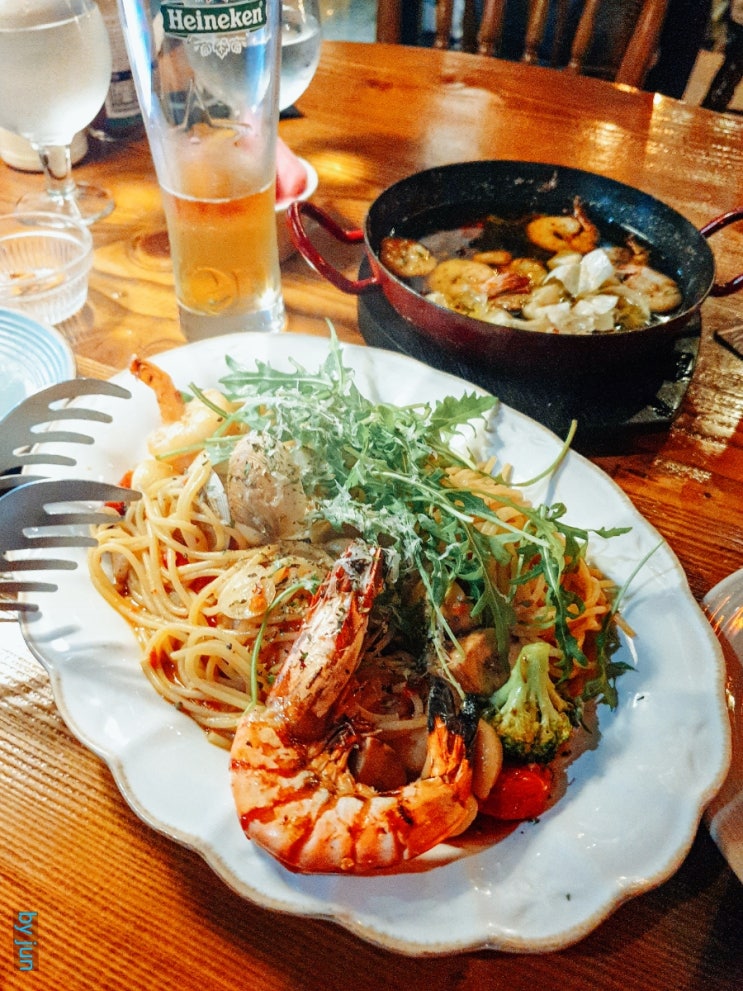  천안 불당동 더몰트하우스 - 시원한 맥주가 생각나면 찾는 펍