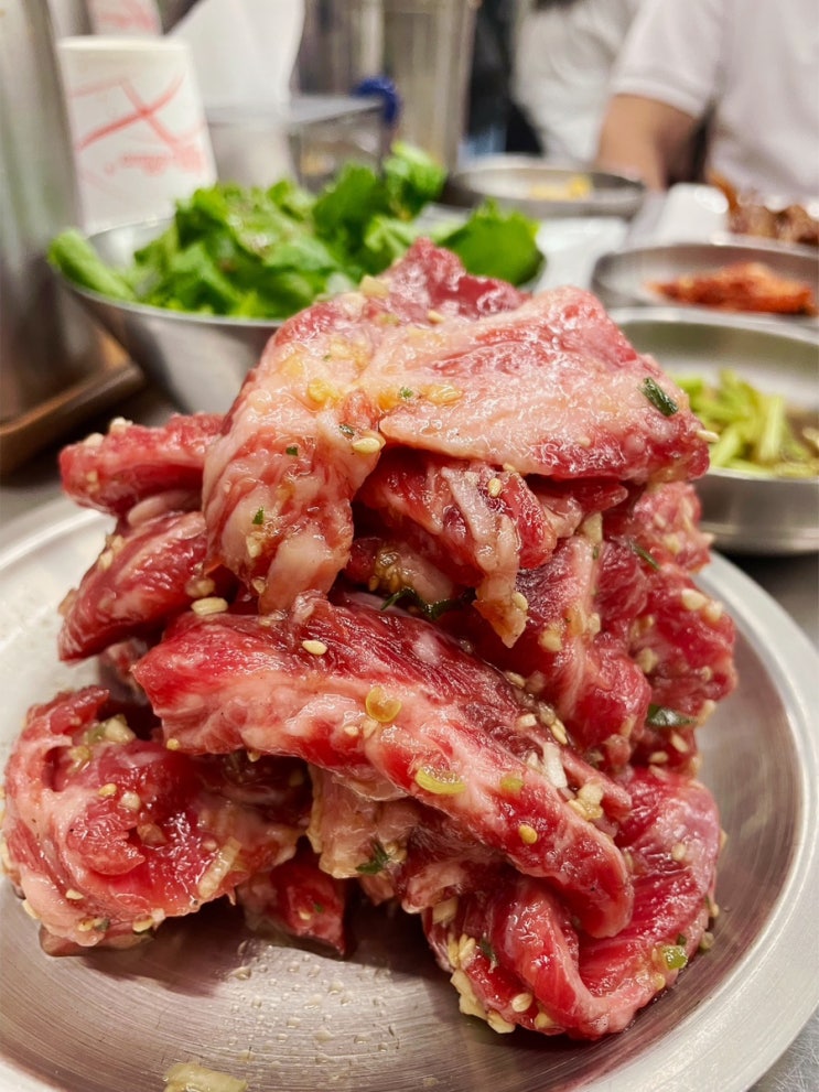  위례중앙광장 찐맛집 우대포:) 현주엽 감독도 맛본 마블링 가득한 양념소갈빗살 먹어보기