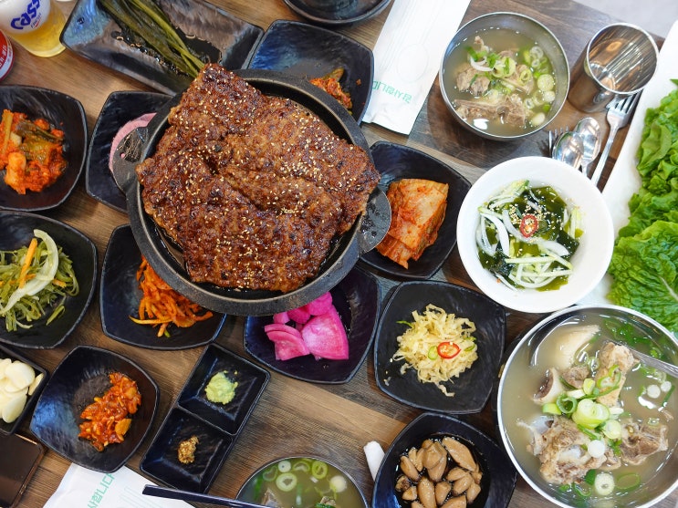 광주 송정리 맛집 , 현지인이 인정한 형제떡갈비 정식 후기
