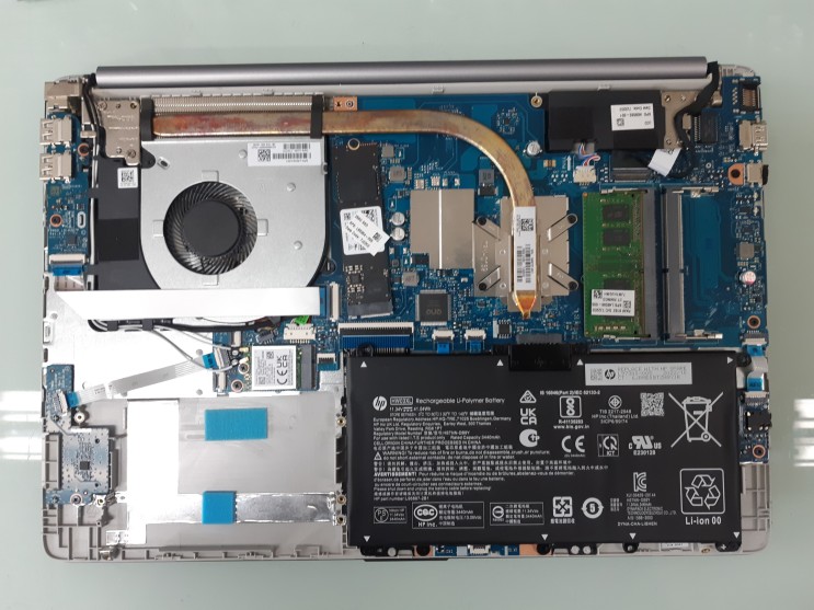 HP 노트북 250 G9 6N227PC 메모리 추가 2.5인치 가이드 윈도우11 설치