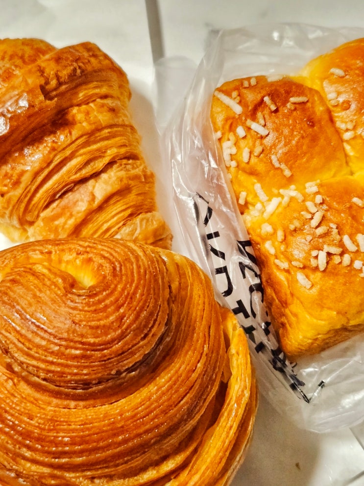 부산 해운대 센텀시티 빵 맛집 오디너리레시피, 멍청새 굿즈까지 겟! (꼭 해야 하는 것!) 부산 해운대 센텀시티 빵 맛집 오디너리레시피, 멍청새 굿즈까지 겟! (꼭 해야 하는 것!)