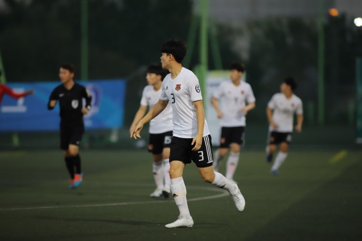  안녕하세요 22학번 어느 대학생입니다!!