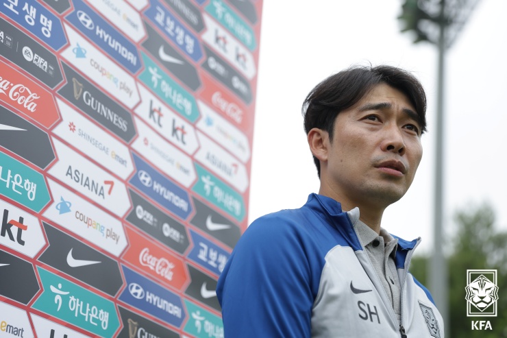 <b>변성환</b> U-17 <b>감독</b> “목표는 21년 만의 아시안컵 우승"