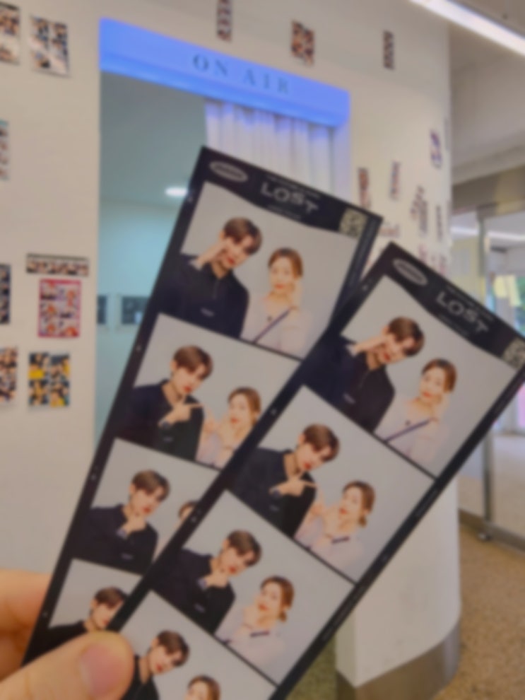 덕질일상 포토이즘 x AB6IX 박우진 4컷 사진 (아이돌과 사진 찍기 포즈) 신촌 셀프 사진관 후기! 덕질일상 포토이즘 x AB6IX 박우진 4컷 사진 (아이돌과 사진 찍기 포즈) 신촌 셀프 사진관 후기!