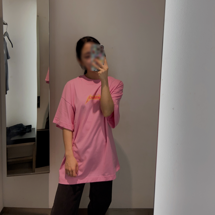 H&M 세일 대비! 핑크티 오버핏 핑크 반팔티 프린트 티셔츠 이건 어때? H&M 세일 대비! 핑크티 오버핏 핑크 반팔티 프린트 티셔츠 이건 어때?