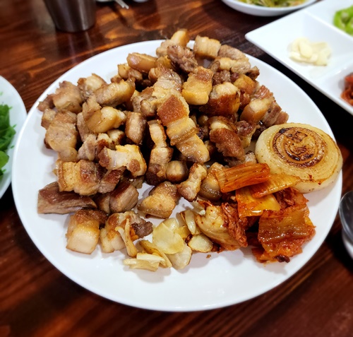  필리핀 홈스테이 잉글홈 아이들이 먹는 먹거리들~