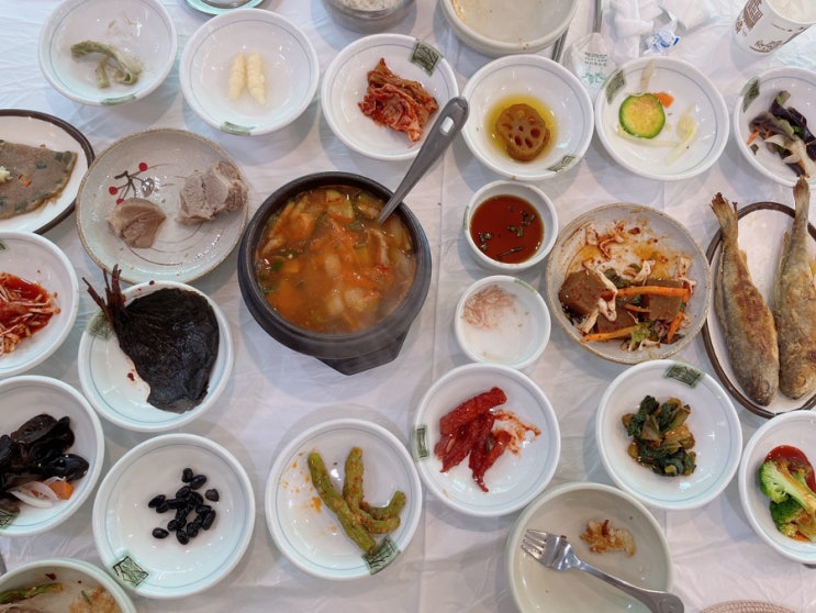  [공주 한식] 20가지가 넘는 나물반찬이 매력적인 마곡사 귀빈식당 산채정식