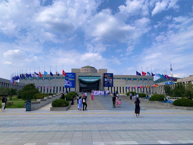 용산 가볼만한곳 전쟁기념관, 용리단길 놀거리 도토리 카페 용산 가볼만한곳 전쟁기념관, 용리단길 놀거리 도토리 카페