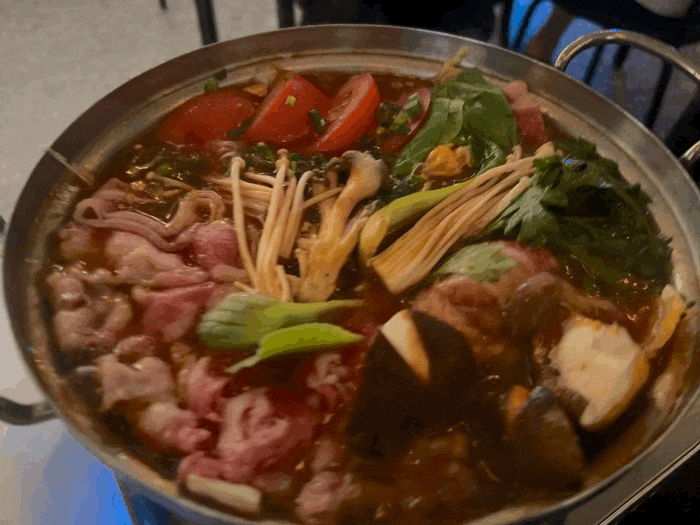  매봉역이자카야 오츄카 시그니쳐메뉴 토마토스키야끼 분위기 좋은 술집