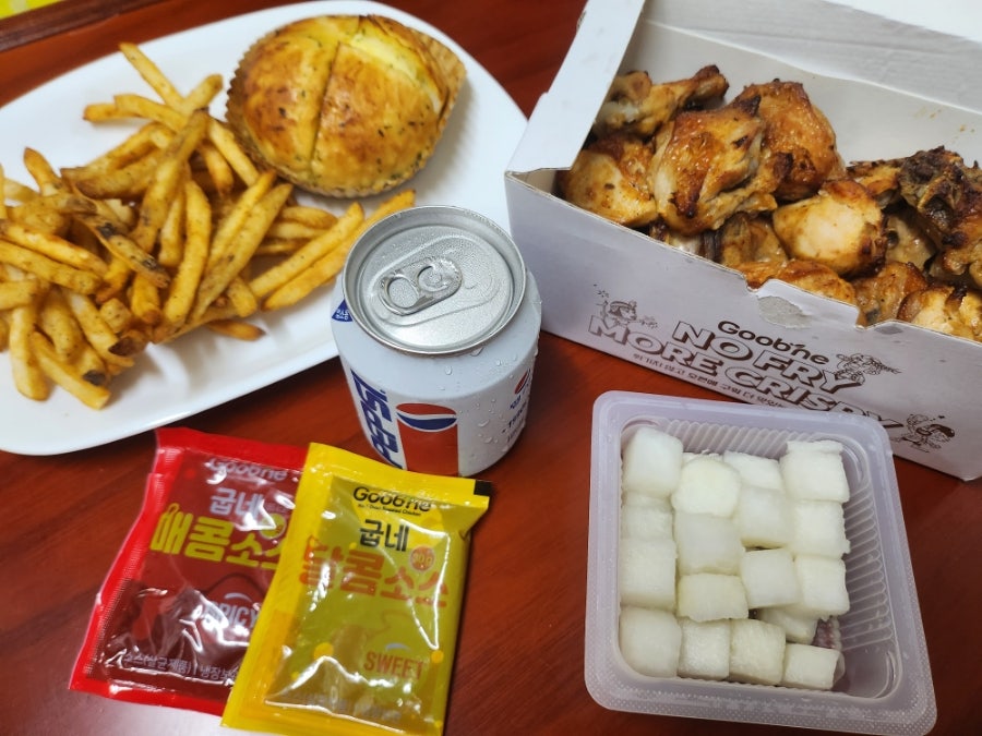 굽네치킨 광주일곡점 사진 5