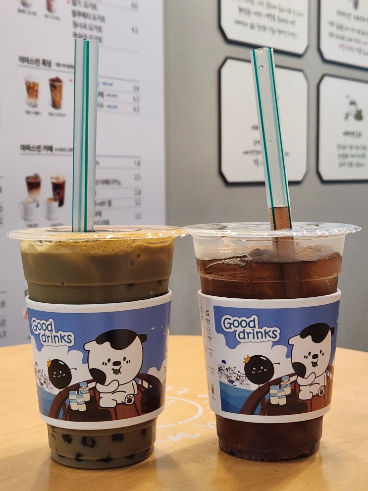 아마스빈:민트버블밀크티&아쌈, 블루베리 소다 후기 +메뉴판 아마스빈:민트버블밀크티&아쌈, 블루베리 소다 후기 +메뉴판
