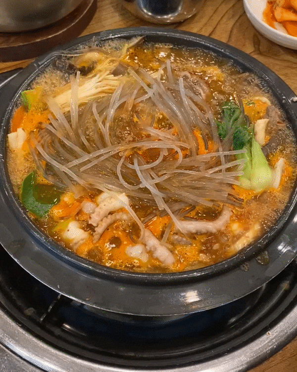 전주 큰가마 : 빨간국물 한우 불고기 전골 뿌시기