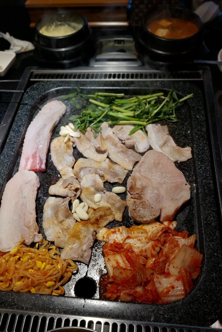<용산대박집> 용산 회식장소 돌판 돼지고기 맛있는 용산 고깃집 원효로 맛집