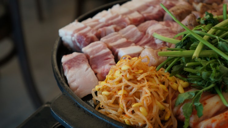  신당역맛집 식스센스에 방영된   태태삼겹 신당본점