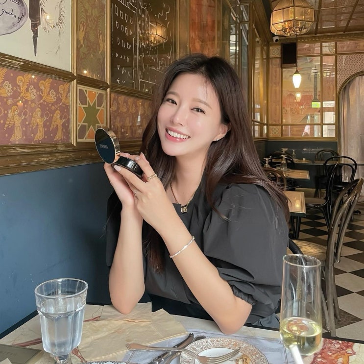 '전 야구 여신' 이향 아나운서, 재벌가 의사 남편 소개팅으로 만나..."프로필 알고 만났다" '전 야구 여신' 이향 아나운서, 재벌가 의사 남편 소개팅으로 만나..."프로필 알고 만났다"