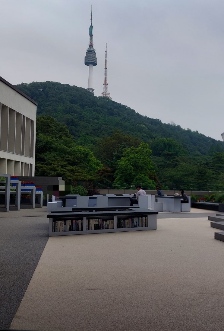 서울 남산도서관 책을 반납하고 또 시집을 빌리는 힐링 시간