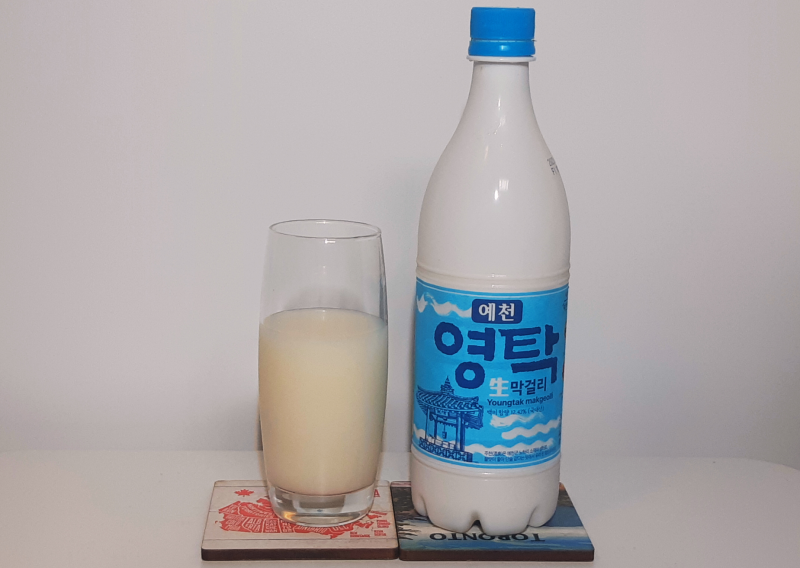 예천양조(백주도가) 영탁 생막걸리를 맛보았습니다.