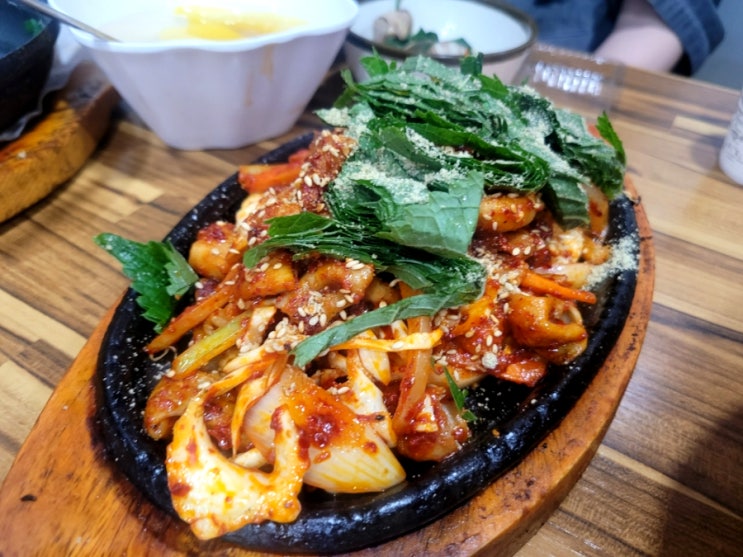  종각인사동 술집 [ 통큰이모 ] 화신맛의거리 포장마차 내돈내산 솔직후기