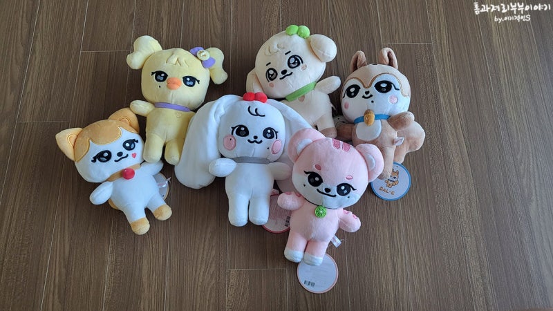Review: IVE Character Doll Minive, MINIVE Unboxing