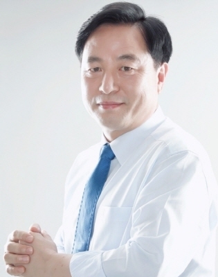 <b>김두관 의원</b>, 법인차 사적 사용에 제동 필요 "소득세 부과해야"