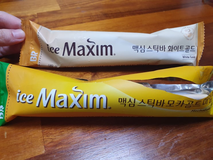  베스킨라빈스 맥심 스틱바 모카골드 & 화이트골드