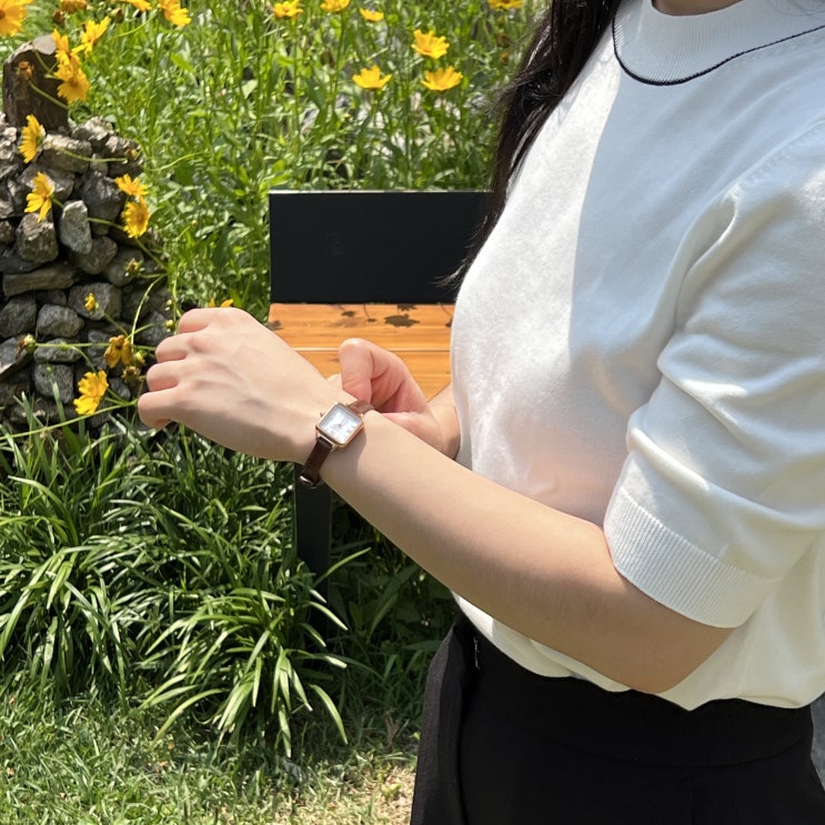 롤라로즈(LOLA ROSE) 한국 상륙! 할인 이벤트까지?? 여자 여름 시계 추천 롤라로즈(LOLA ROSE) 한국 상륙! 할인 이벤트까지?? 여자 여름 시계 추천