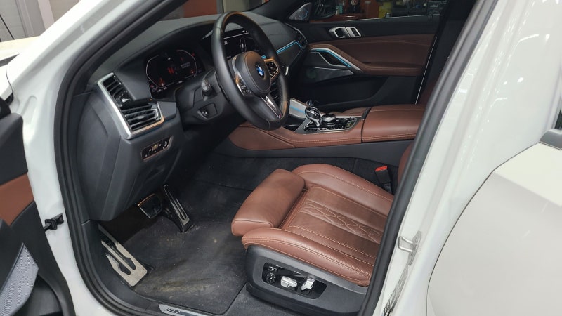 인천 남동구 / 실내커스텀/염색 / BMW / X6 (G06)