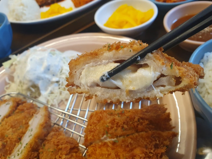  대구영대맛집 돈빠 ,돈까스에빠지다 튀김이 빠삭 고기는 두툼했던 돈까스맛집