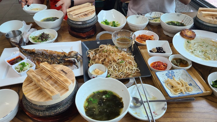 성산일출봉맛집 키작은삼촌 해초돌솥밥 제주바다 가득 성산일출봉맛집 키작은삼촌 해초돌솥밥 제주바다 가득