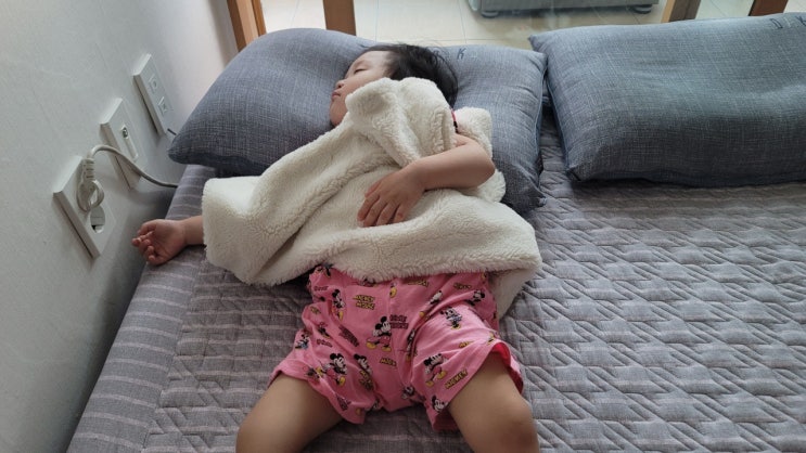  내 아이 기저귀 새는 이유 교체(교환) 시기 타이밍 언제?