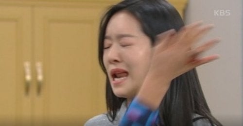 꿈해몽/꿈풀이 : 뺨맞는꿈 & 뺨때리는꿈 (따귀, 싸대기,싸다구)
