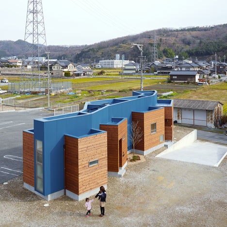 횡변 방풍 주택 좌우 접합형 독립 블럭 구획 복도식 주택 짓기 횡변 방풍 주택 좌우 접합형 독립 블럭 구획 복도식 주택 짓기