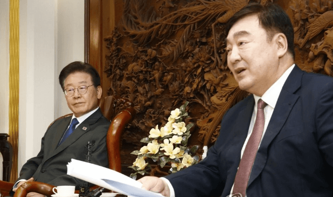 싱하이밍 <b>대사</b>, 돈봉투 사건, <b>쿠바</b>와의 <b>외교</b>,